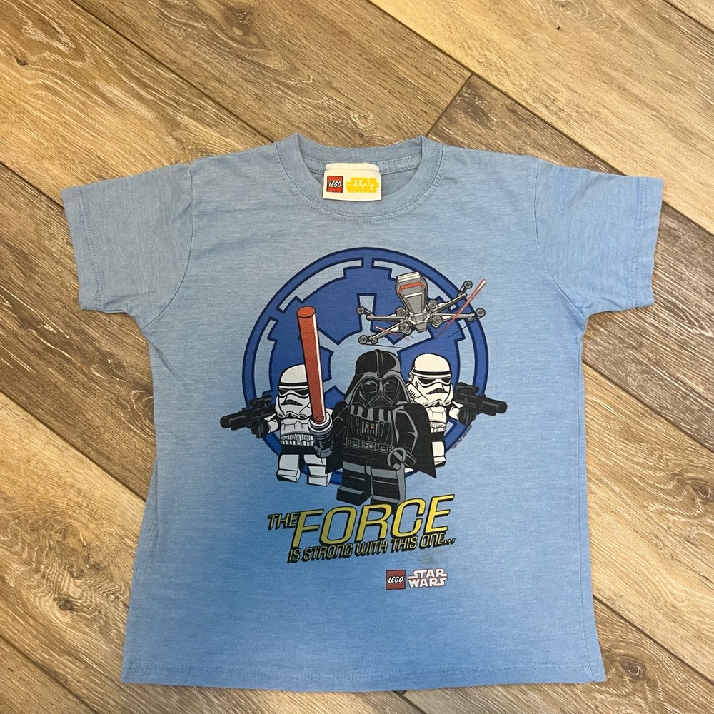 Star Wars Kids Light Blue Graphic Tee with Darth Vader Minifigure size 4/5